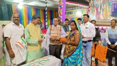 विधानसभा अध्यक्ष और समाजसेवी डॉ के.पी.राठौर ने पैरादान करने वाले महिला समूहों और किसानों को किया सम्मानित,, - Console Corptech