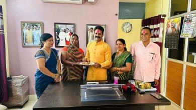मानदेय बढाए जाने पर रसोइया संघ ने प्रदेश कांग्रेस सचिव से मिलकर सरकार का जताया आभार,,, - Console Corptech
