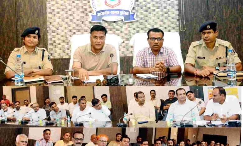 चेम्बर ऑफ कामर्स एवं सराफा व्यवसायियों को दी गई माल परिवहन में जीएसटी की जानकारी... चेम्बर ऑफ कामर्स एवं सराफा व्यवसायियों को दी गई माल परिवहन में जीएसटी की जानकारी... - Console Corptech