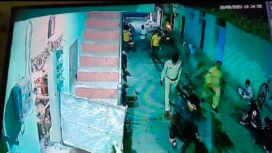 चांपा में साइबर टीम की कार्रवाई पर उठे सवाल, पुलिस की जगह 'वर्दीधारी डाकू' होने की चर्चा तेज... - Console Corptech