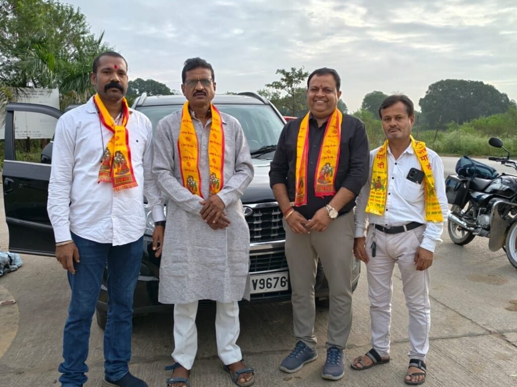 माँ वैष्णो देवी यात्रा के व्यवस्था हेतु समिति प्रमुख कटरा -अयोध्या रवाना,70 प्रतिशत टिकट वितरण पूर्णयात्रा अंतिम चरण की ओर... माँ वैष्णो देवी यात्रा के व्यवस्था हेतु समिति प्रमुख कटरा -अयोध्या रवाना,70 प्रतिशत टिकट वितरण पूर्णयात्रा अंतिम चरण की ओर... - Console Corptech