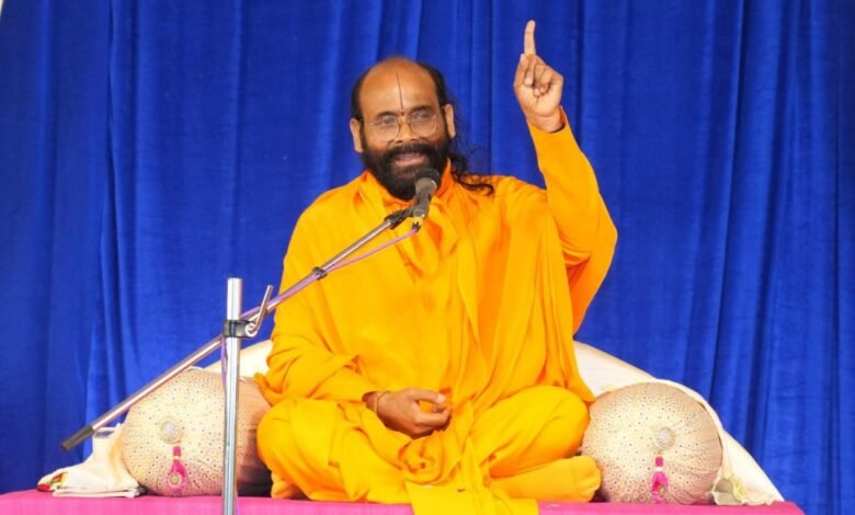 भगवत कृपा से भगवान को जान सकते हैं ----- स्वामी जी के श्री मुख से---- भगवत कृपा से भगवान को जान सकते हैं - स्वामी जी के श्री मुख से- Console Corptech