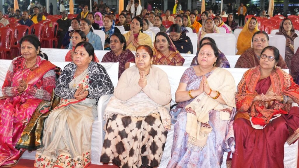 ब्रज गोपिका सेवा मिशन द्वारा आयोजित 21 दिवसीय प्रवचन श्रृंखला के छठवें दिन डॉ स्वामी युगल शरण जी... - Console Corptech