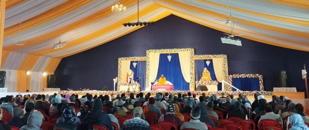 ब्रज गोपिका सेवा मिशन द्वारा आयोजित 21 दिवसीय प्रवचन श्रृंखला के छठवें दिन डॉ स्वामी युगल शरण जी... - Console Corptech