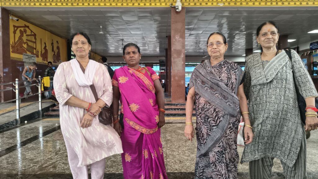 पितृ पक्ष में चारधाम यात्रा पर रवाना हुए  क्षेत्र के श्रद्धालु 5 अक्टूबर नवमीं को बद्रीनाथ धाम के  ब्रह्मकपाल में करेंगे पितृदोष निवारण तर्पण - Console Corptech